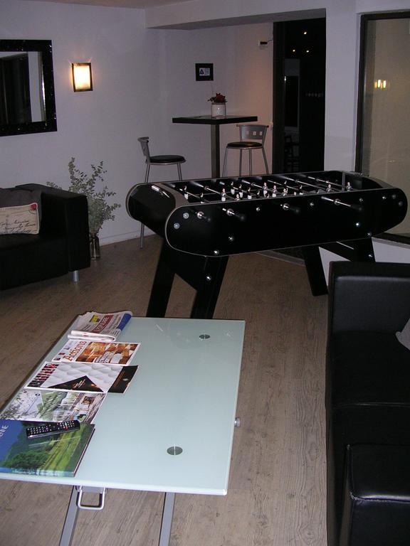 Akena Hf Hotel