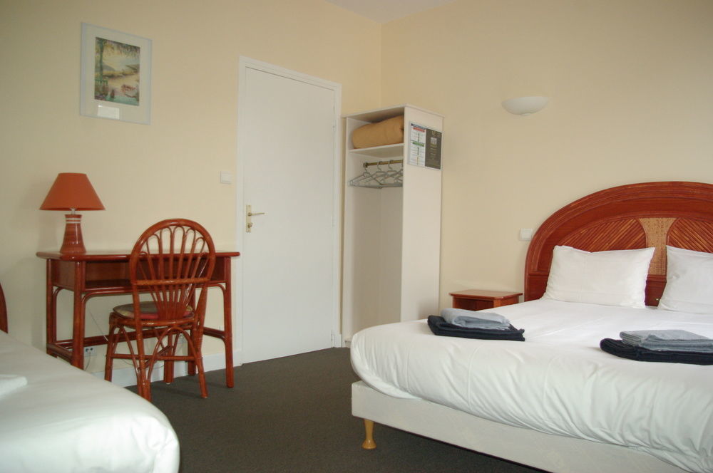 Hotel Akena Hf 3*